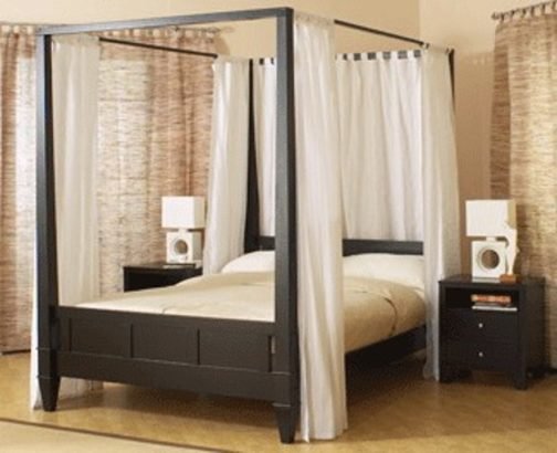 Four Poster Bed - Lancelot